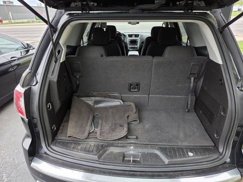 Used 2016 GMC Acadia SLE FWD image 7