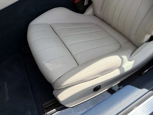 Used 2023 Mercedes-Benz E 450 Cabriolet image 14