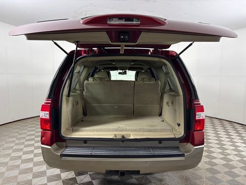 Used 2014 Ford Expedition EL XLT w/ Equipment Group 202A AWD/4WD image 25