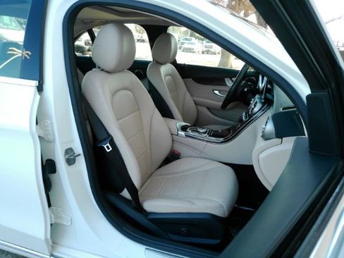 Used 2019 Mercedes-Benz C 300 C Class image 24