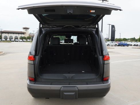 Used 2024 Lexus GX 550 w/ Cold Area Package AWD/4WD image 40