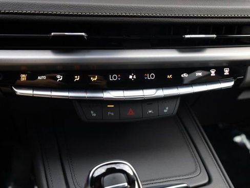 Used 2024 Cadillac XT4 Premium Luxury w/ Cold Weather Package image 23