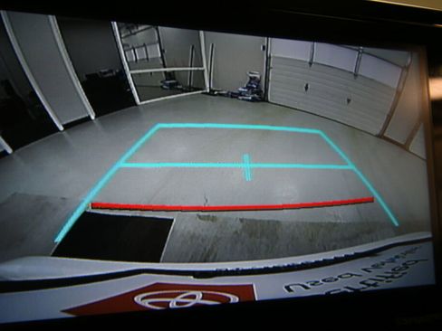 Used 2022 Toyota Corolla LE image 23