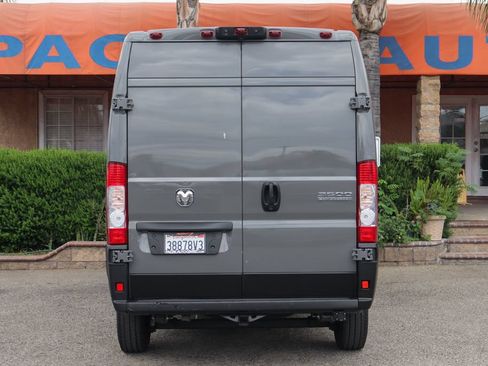 Used 2023 RAM ProMaster 3500 FWD image 7