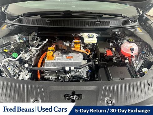 Certified 2024 Chevrolet Equinox EV RS AWD/4WD image 35