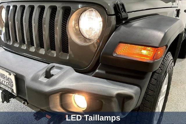 Used 2020 Jeep Wrangler Unlimited Sport w/ Cold Weather Group AWD/4WD image 43