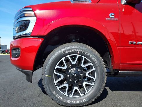 New 2026 RAM 2500 Limited AWD/4WD image 16