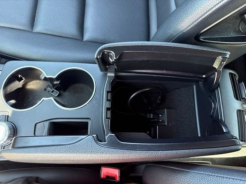 Used 2012 Mercedes-Benz C 300 4MATIC Sedan image 25