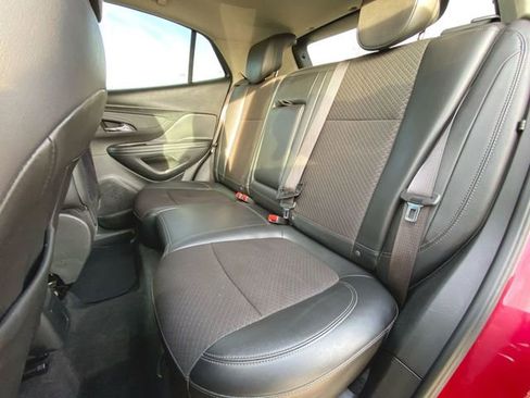 Used 2018 Buick Encore Preferred image 22