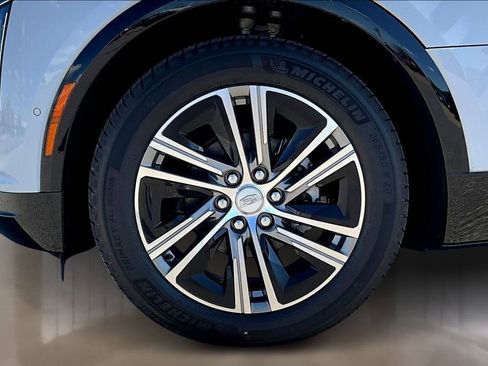 New 2026 Cadillac Lyriq Luxury image 12