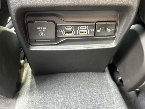 New 2025 Jeep Grand Cherokee Limited w/ MOPAR Finishing Package image 8