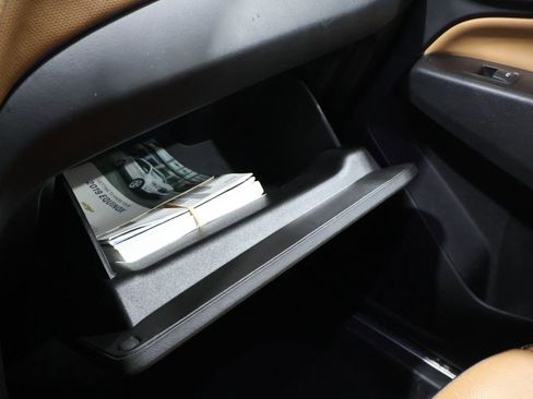 Used 2019 Chevrolet Equinox Premier image 36