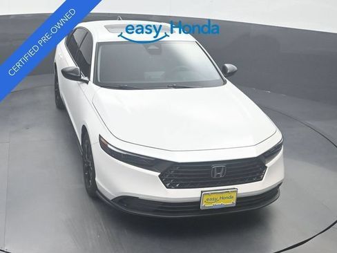 Certified 2025 Honda Accord SE image 20