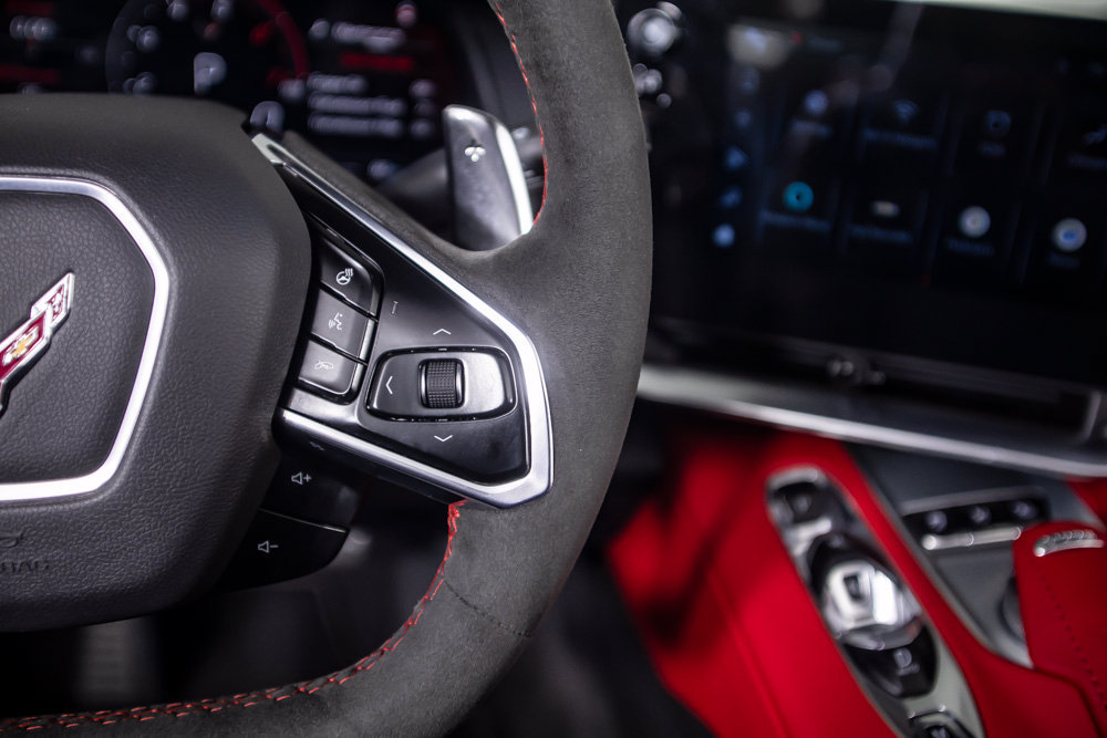Used 2024 Chevrolet Corvette Stingray Preferred Cpe w/ Z51 Performance Package RWD image 34