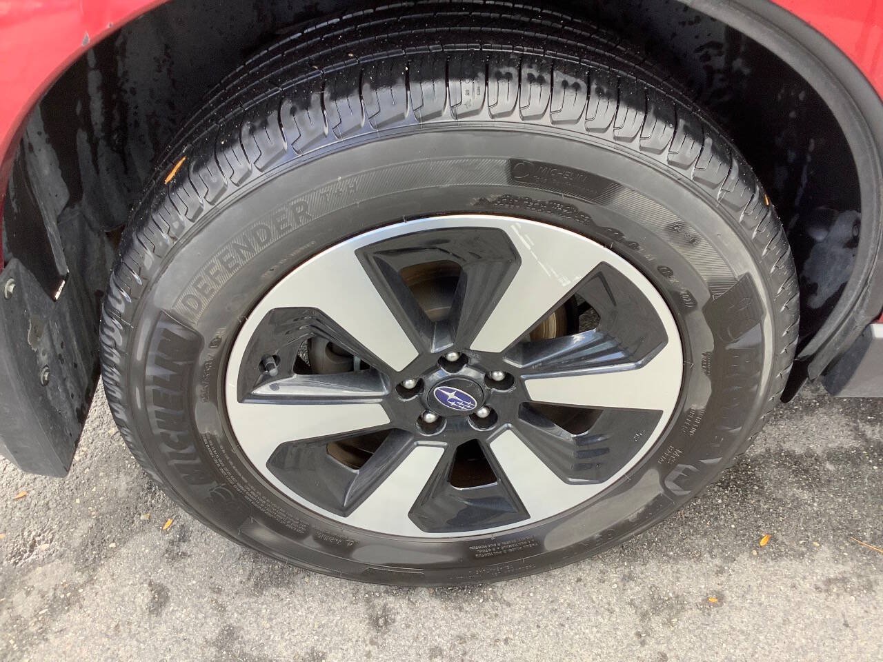 Used 2018 Subaru Forester 2.5i Premium AWD/4WD image 24