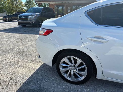 Used 2016 Acura ILX FWD image 2