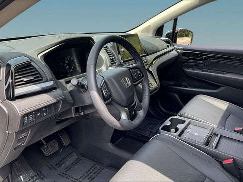 Used 2026 Honda Odyssey Elite image 17
