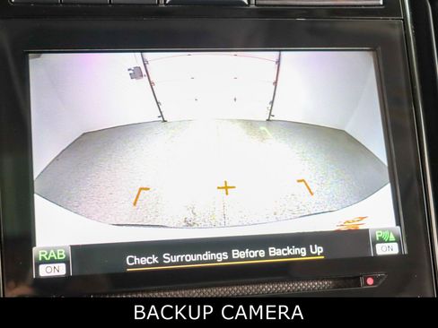 Used 2022 Subaru Ascent Limited w/ Technology Package image 19