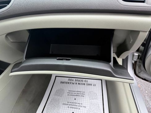 Used 2012 Honda Civic LX image 29