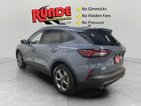Used 2026 Ford Escape ST-Line w/ Tech Pack #1 AWD/4WD image 3