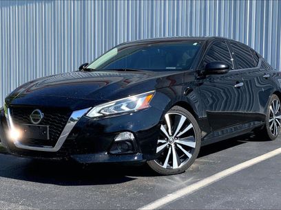 Used 2019 Nissan Altima 2.5 Platinum