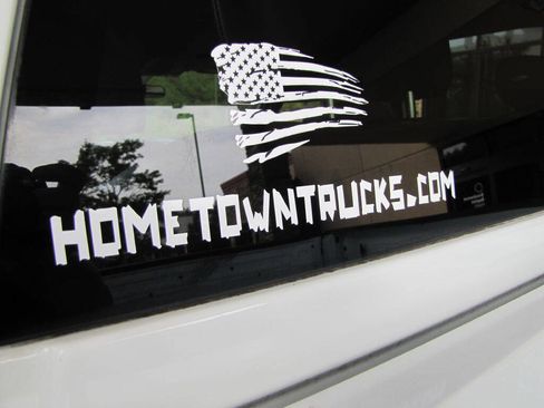 Used 2023 RAM 2500 Tradesman w/ Chrome Appearance Group image 32