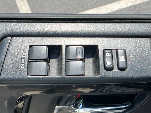 Used 2021 Toyota 4Runner Venture AWD/4WD image 7