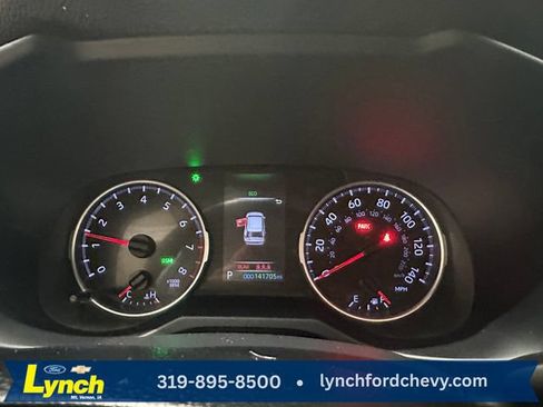 Used 2021 Toyota RAV4 XLE AWD/4WD image 27