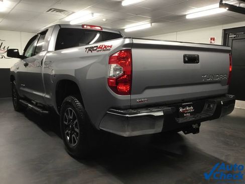 Used 2017 Toyota Tundra SR5 image 8