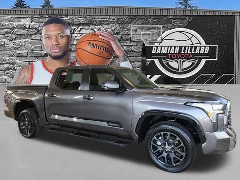 Used 2024 Toyota Tundra Platinum AWD/4WD image 1