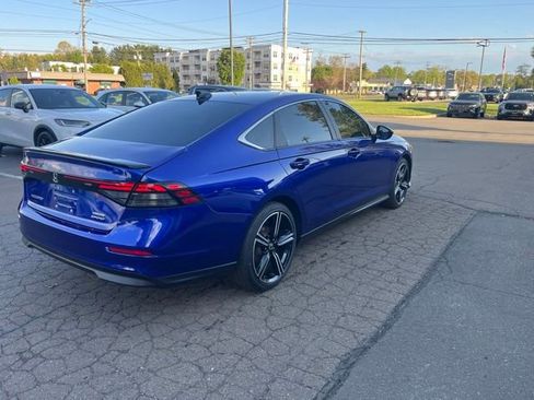 Used 2025 Honda Accord Sport image 17