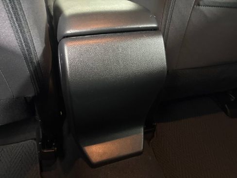 Used 2023 Subaru Crosstrek 2.0i Premium image 22