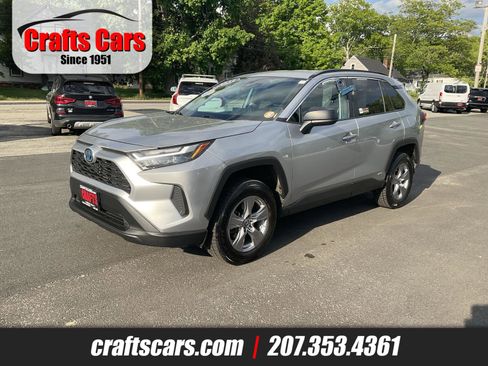 Used 2023 Toyota RAV4 LE AWD/4WD image 1