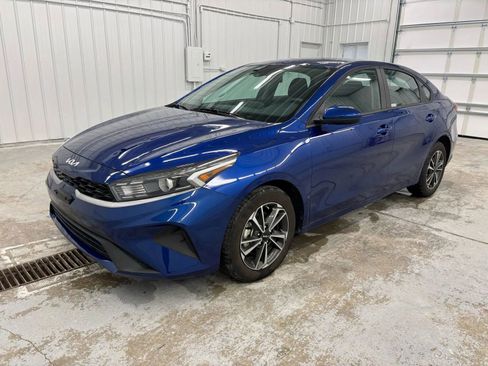 Used 2024 Kia Forte LXS FWD image 14