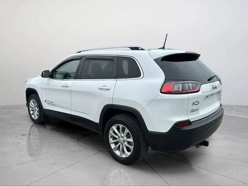 Used 2019 Jeep Cherokee Latitude w/ Cold Weather Group AWD/4WD image 7