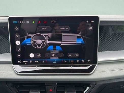 New 2026 Volkswagen Tiguan SE R-Line FWD image 13