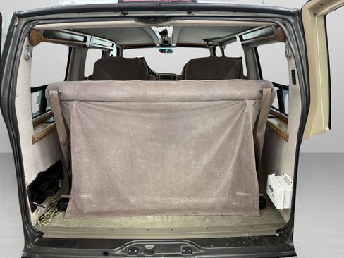 Used 1996 Chevrolet Astro image 26