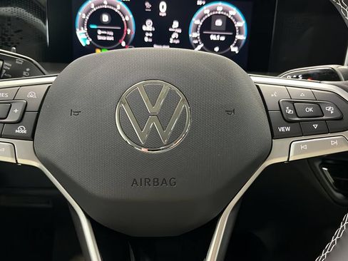 New 2026 Volkswagen Tiguan S FWD image 15