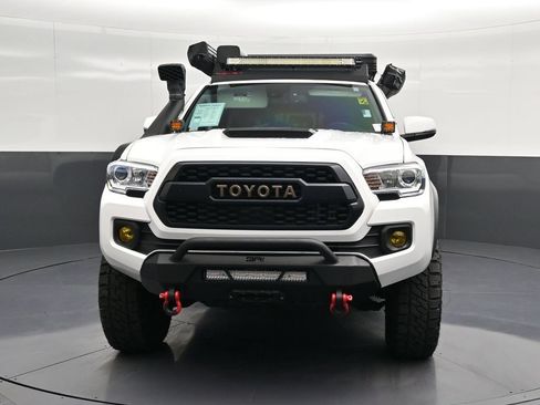 Used 2023 Toyota Tacoma 4x4 Double Cab w/ Trail Edition image 6