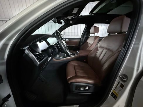 Used 2021 BMW X7 xDrive40i w/ Premium Package 2 image 19