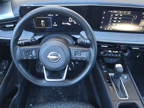New 2026 Nissan Kicks SV w/ Interior Electronics Package AWD/4WD image 14