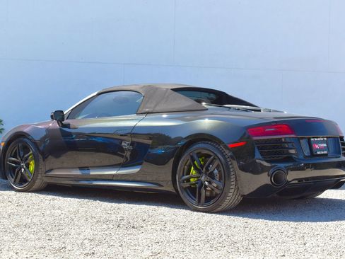Used 2014 Audi R8 V10 AWD/4WD image 15