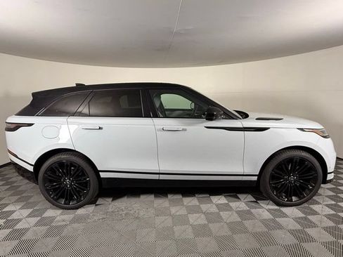 Used 2026 Land Rover Range Rover Velar Dynamic SE AWD/4WD image 9