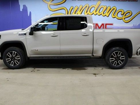 New 2026 GMC Sierra 1500 AT4 w/ AT4 Premium Package image 8