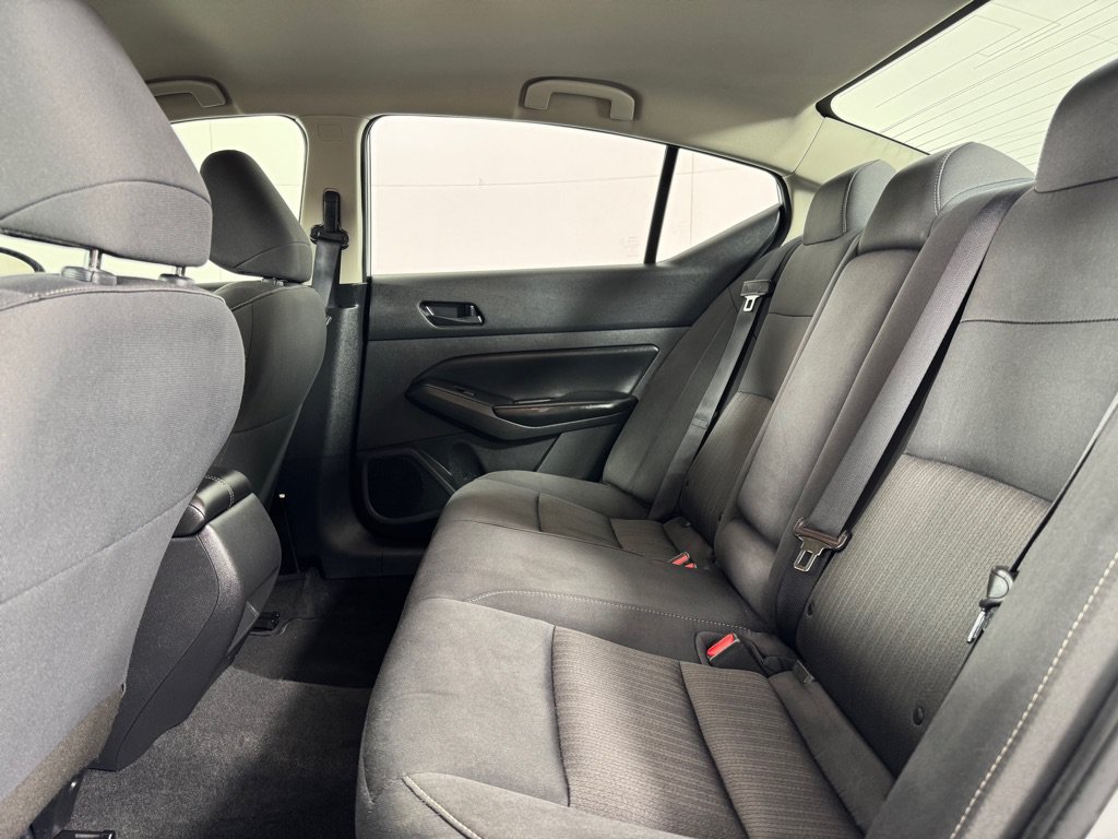 Used 2024 Nissan Altima 2.5 S FWD image 17