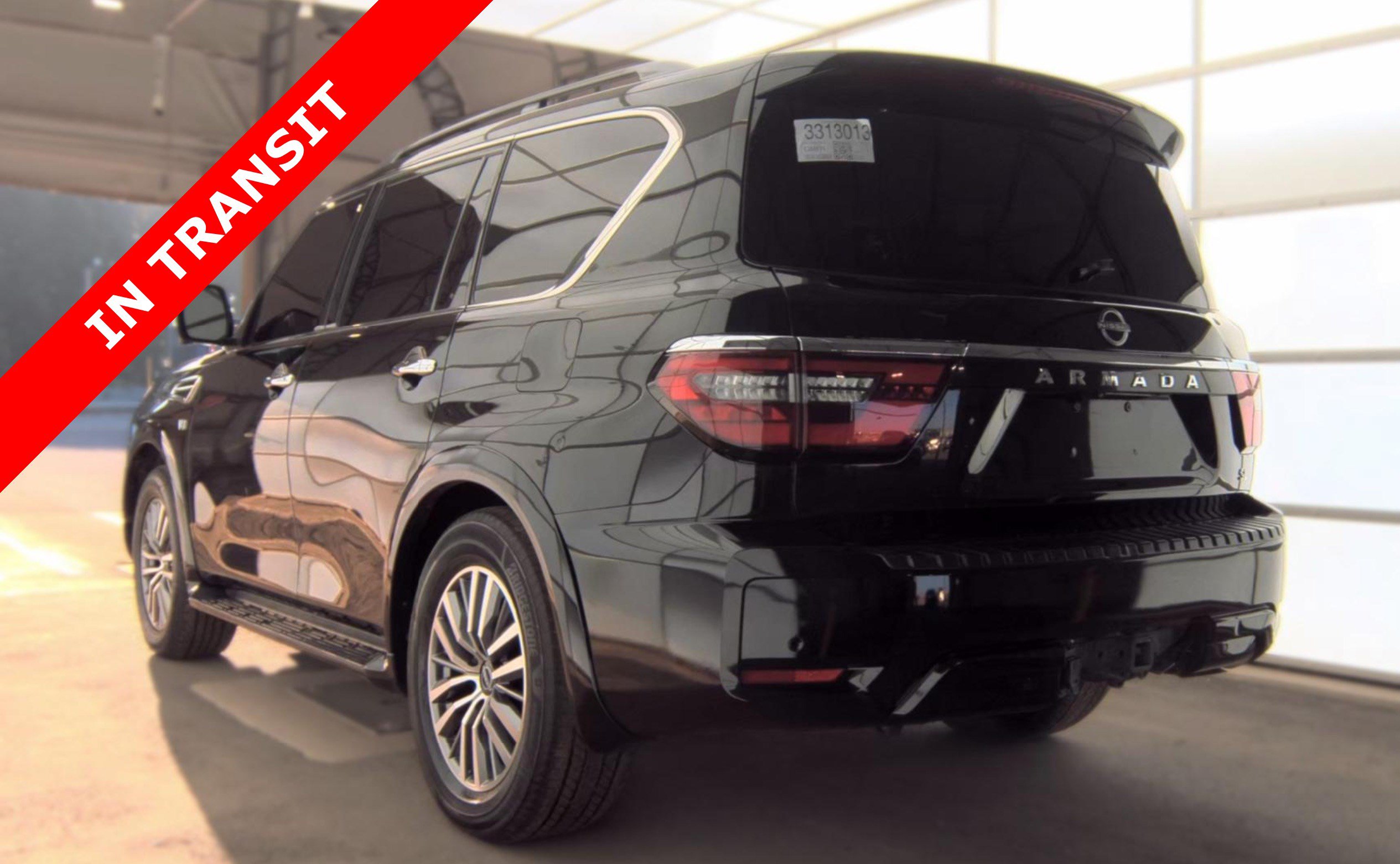 Used 2021 Nissan Armada SL w/ Captain's Chairs Package RWD image 5