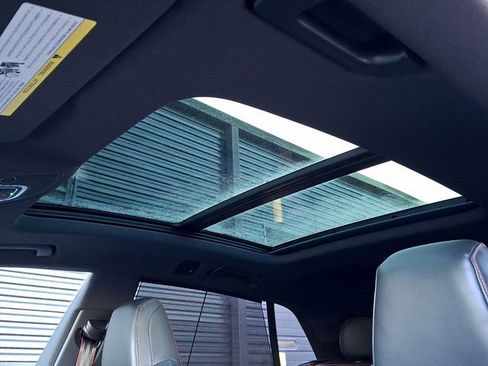 Used 2022 Audi RS Q8 w/ Carbon Optic Package image 19