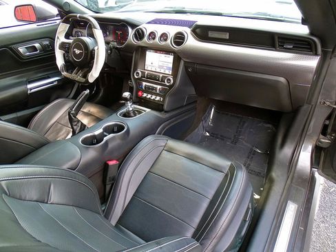 Used 2019 Ford Mustang GT Premium w/ GT Performance Package RWD image 33