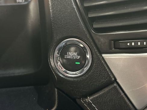 Used 2018 Chevrolet Tahoe Premier image 11