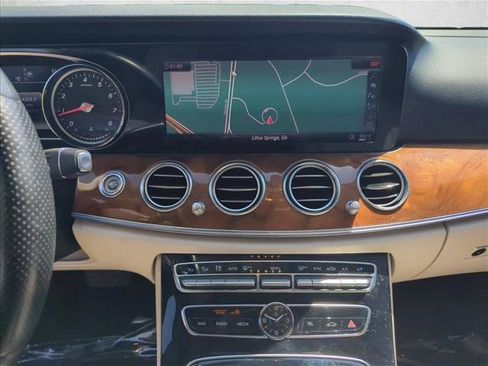 Used 2018 Mercedes-Benz E 300 image 14
